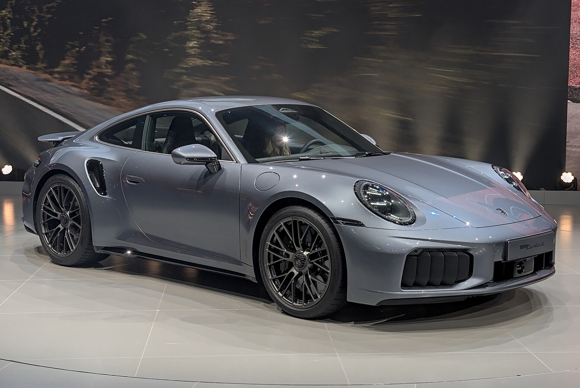 Porsche 911 Turbo S MY2027 — Collectible vehicle research